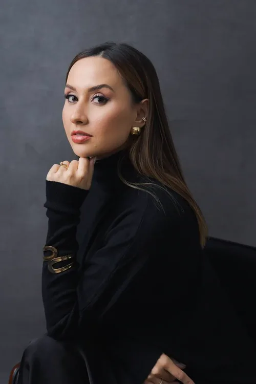Dra. Amanda Risden Sanhueza Carradore
